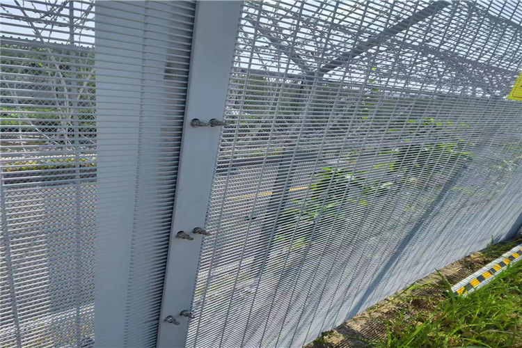 Safety Highway 2.1m High 358 Fence 12.7x76.2mm Mesh Size